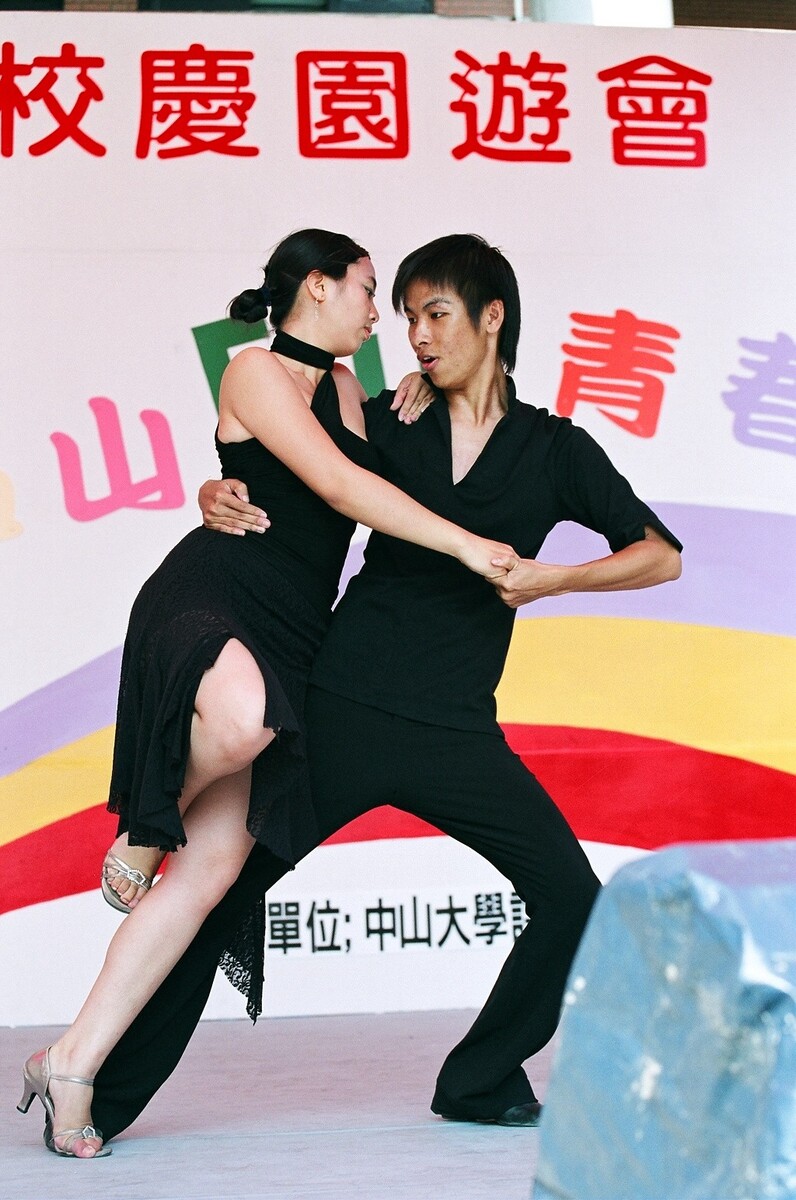 93學年度校慶-國標舞圖片