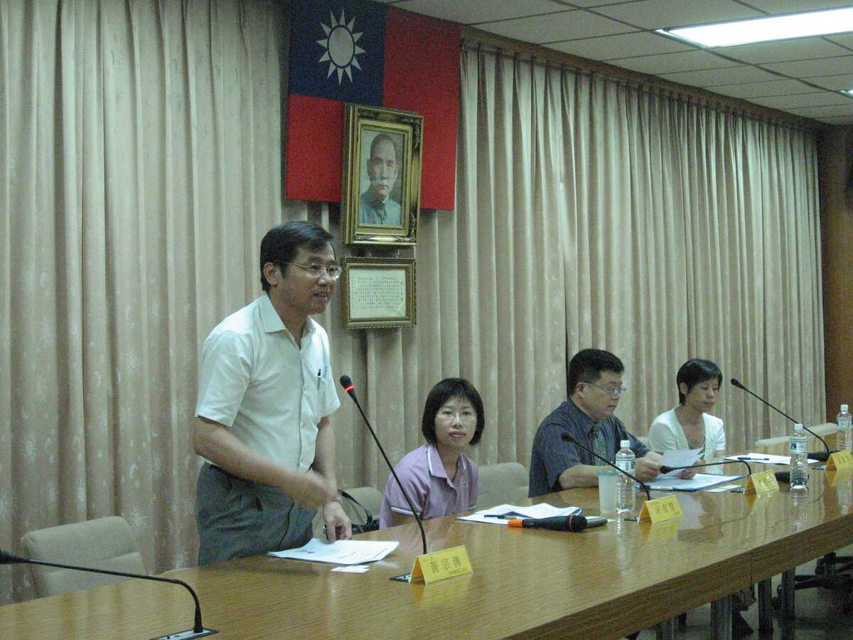 諮商輔導組 黃宗傳 組長致詞圖片