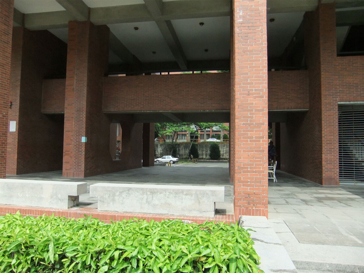 場地三遠照圖片